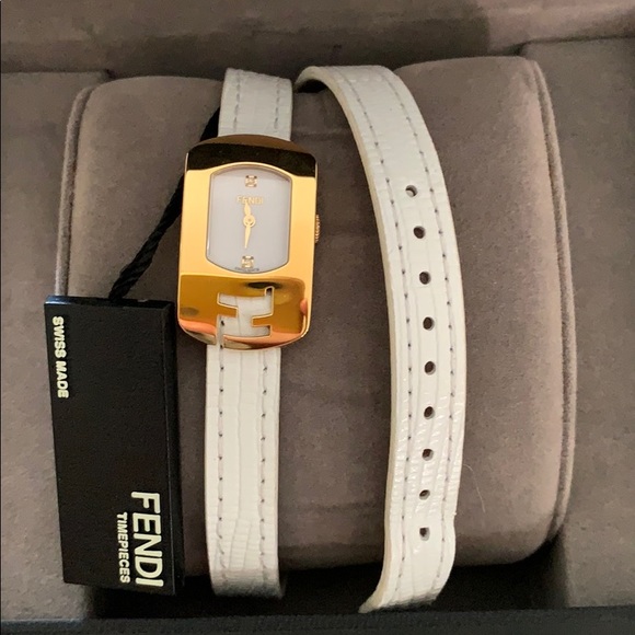 Fendi Watch - Picture 7 of 15